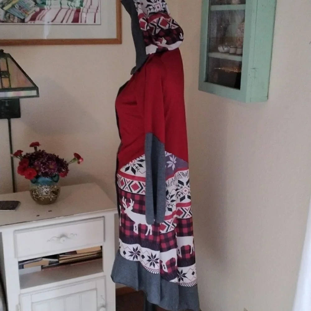 NWT Camisa Wintery Cover Up
